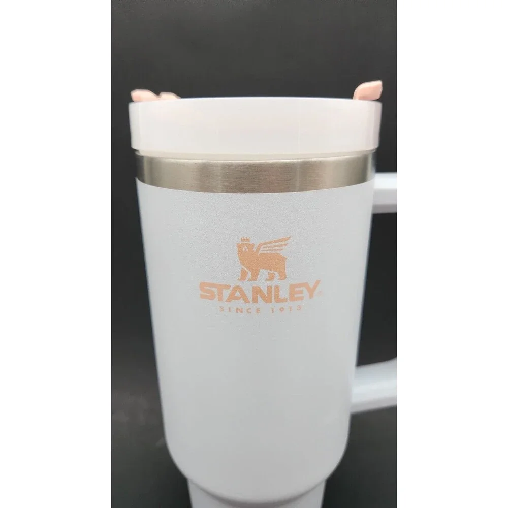 Stanley 40oz Adventure Quencher  Insulated Stainless Steel Tumbler (CLOUD) READ - Picture 2 of 9